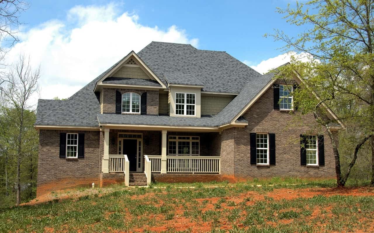 Calgary Masonry Pros are Calgary's Leading Residential & Commercial Masonry Company. Our masonry experts are dedicated professionals, serving the community for the past 15 years. Our team of masons are trained and qualified in commercial building code standards; specializing in Brick Work, Block Work, Stone Work, Re-pointing, Chimney Services, Fireplaces, small-to-medium sized commercial masonry construction and repair services.