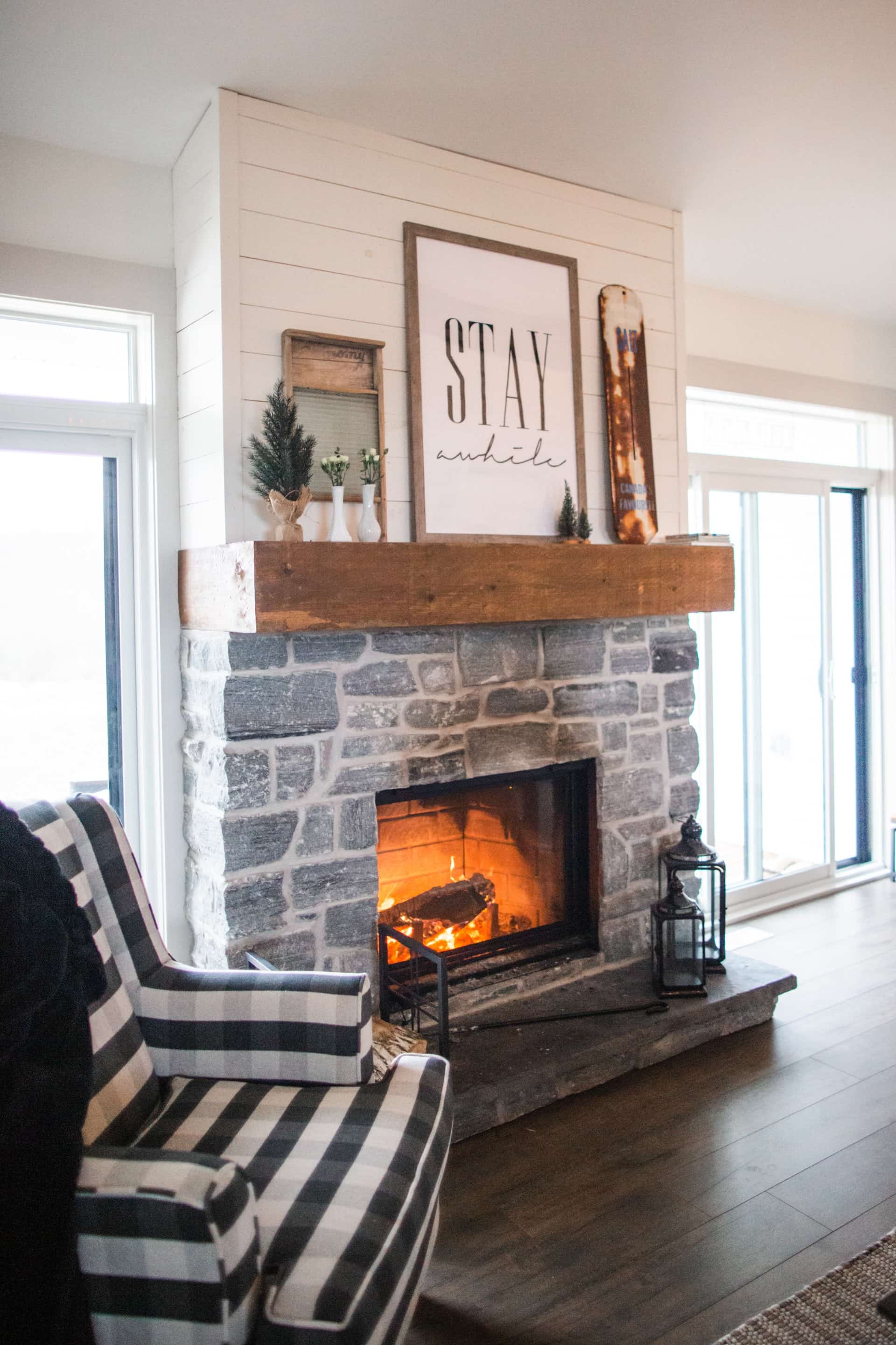 Calgary Masonry Pros are Calgary's Leading Residential & Commercial Masonry Company. Our masonry experts are dedicated professionals, serving the community for the past 15 years. Our team of masons are trained and qualified in commercial building code standards; specializing in Brick Work, Block Work, Stone Work, Re-pointing, Chimney Services, Fireplaces, small-to-medium sized commercial masonry construction and repair services.